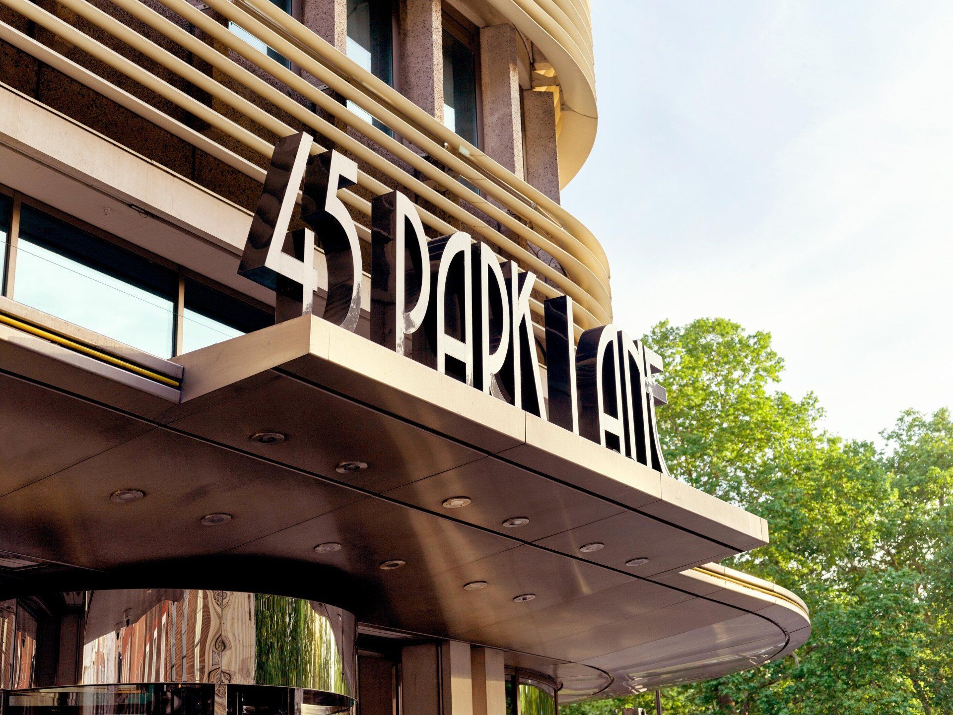 45 Park Lane – Dorchester Collection: Experience Luxury Like Never Before in London