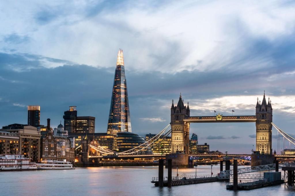 Top 12 Hotels with Afternoon Tea in London: The Best Spots to Unwind in Style