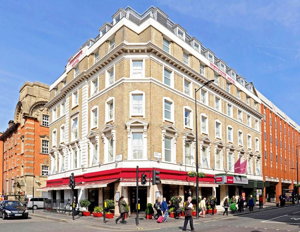 Family Suites in Hotels London: Top Picks for a Comfortable Family Stay in the City