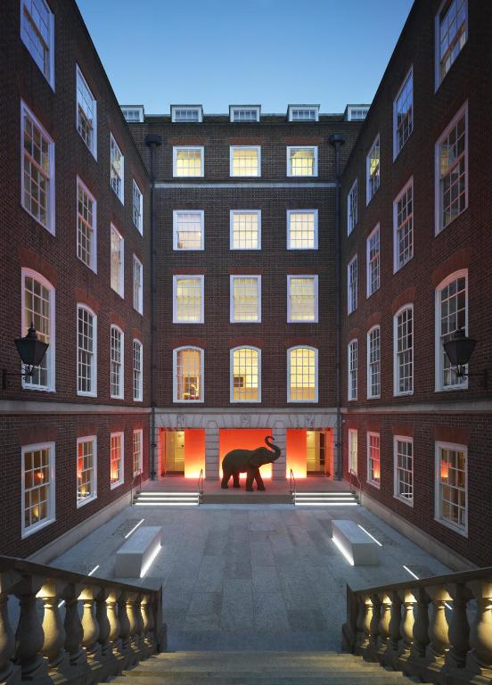 Apex Temple Court Hotel: Discover the Perfect Stay in London’s Historic Heart