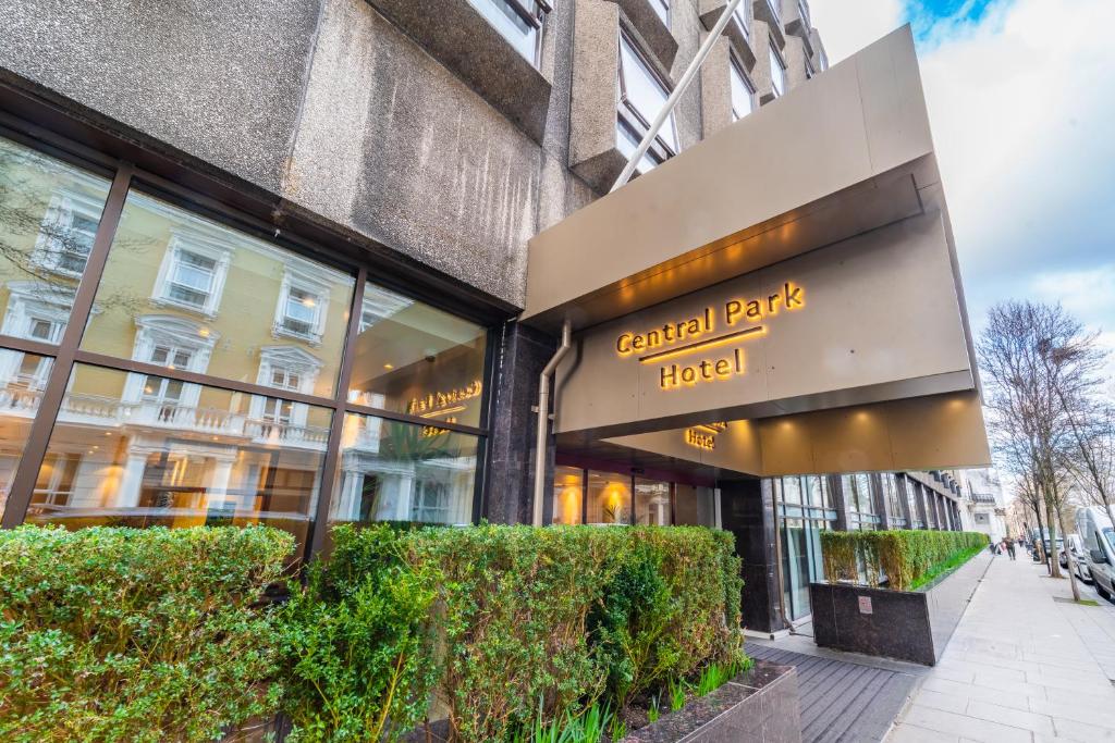 Best Hotels Near London’s Camden Town: Top Places to Stay for Your London Adventure