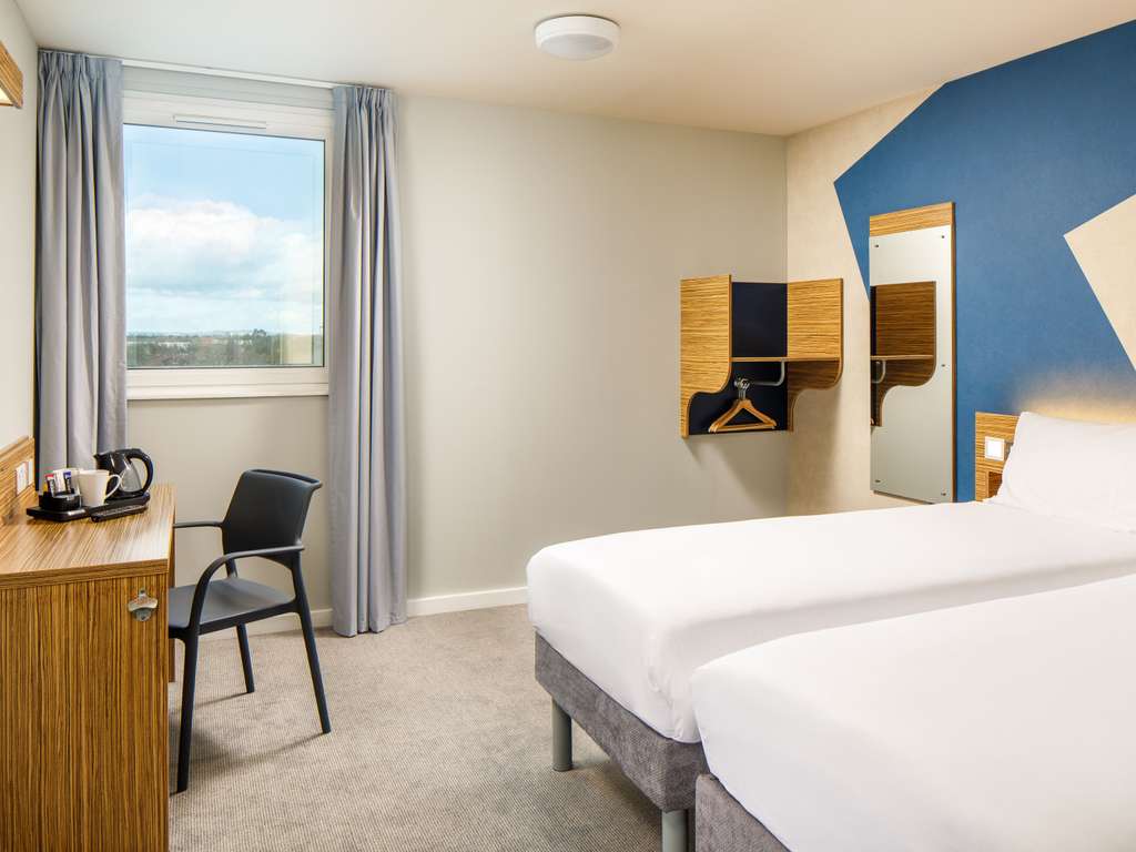 Discover ibis Budget London Heathrow Central: Your Perfect Stay Near the Airport