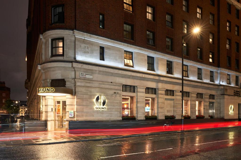 Discover The Cumberland: Your Ultimate Stay in Manly &#8211; A Hidden Gem at Tommy Miahs Raj Hotel London