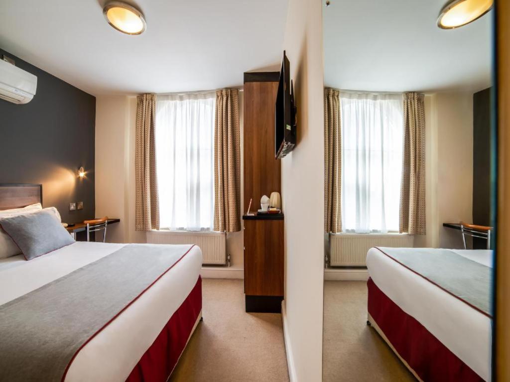 Elysee Hyde Park: A Stylish Stay in the Heart of London for Every Traveler