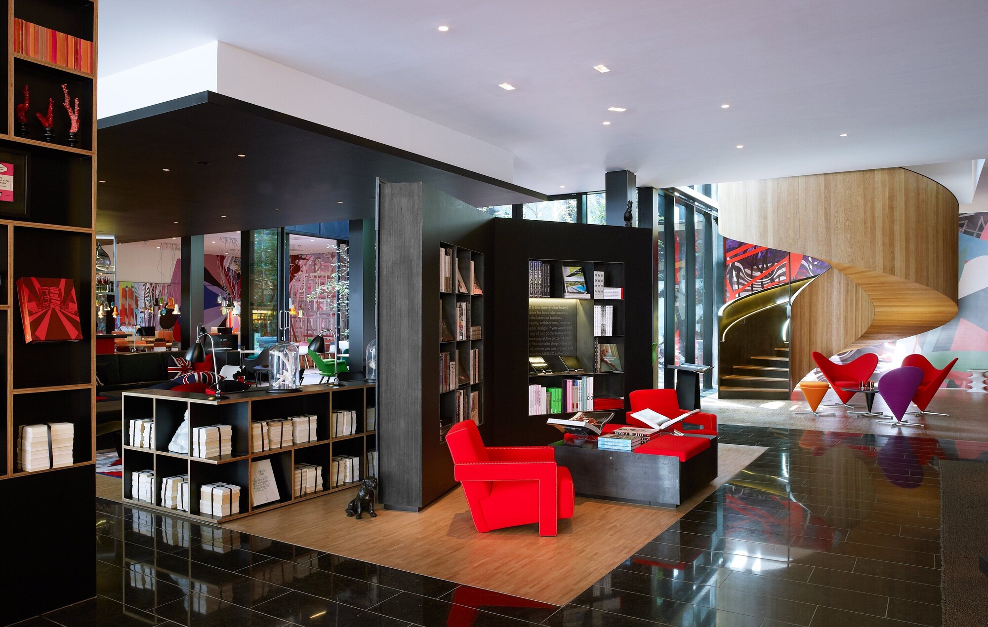 Exploring citizenM London Bankside: The Ultimate Hotel Experience in Central London