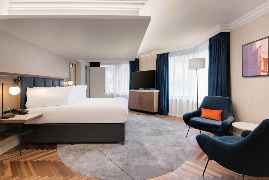 Hilton London Metropole: The Ultimate Stay in Central London for 2025