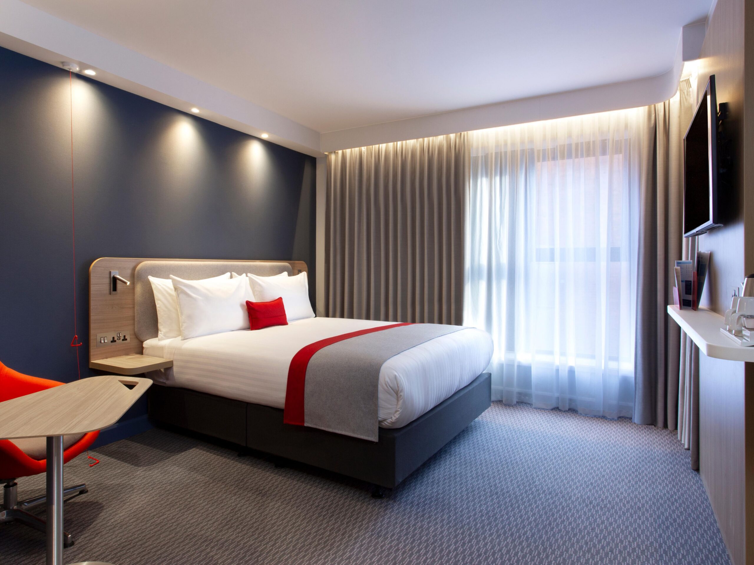 Holiday Inn Express London-Royal Docks, Docklands, an IHG Hotel: The Ultimate Getaway in London