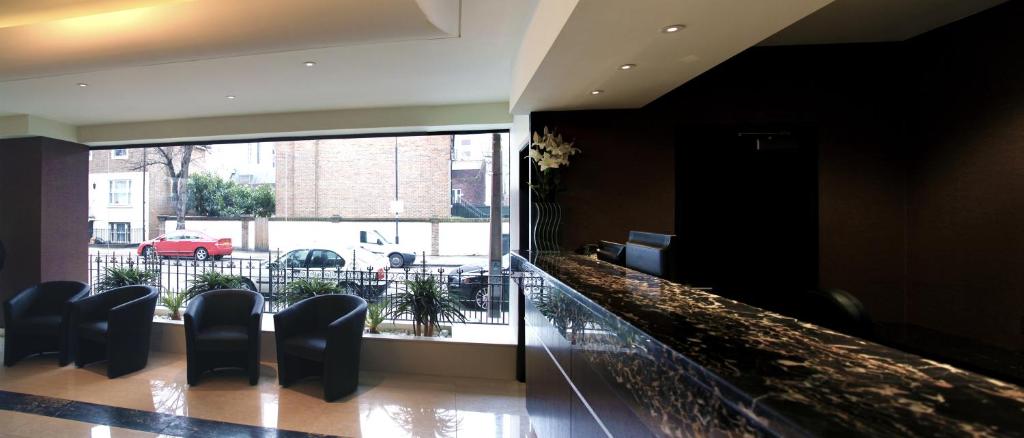 Hotel Lily London: A Cozy Stay in the Heart of London’s Vibrant District