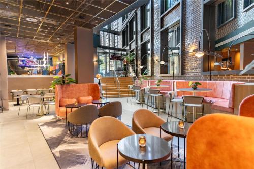 Hotels near London St. James&#8217;s Park: A Perfect Stay in the Heart of London