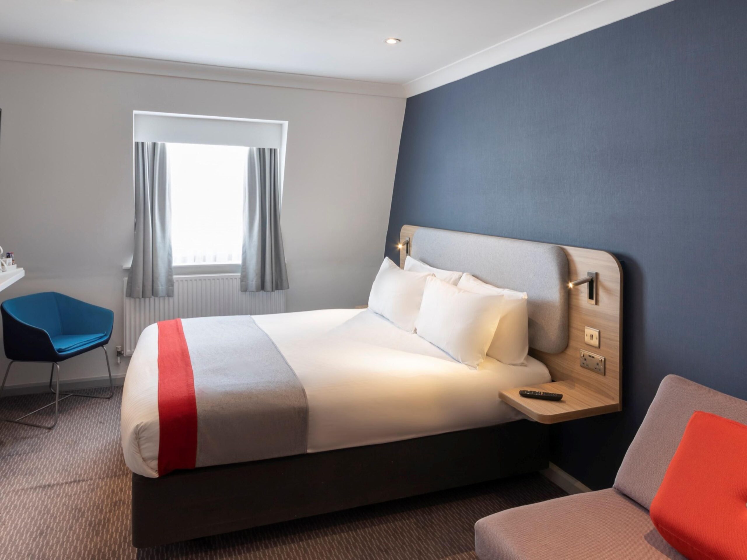 Hotels near London St. James&#8217;s Park: A Perfect Stay in the Heart of London