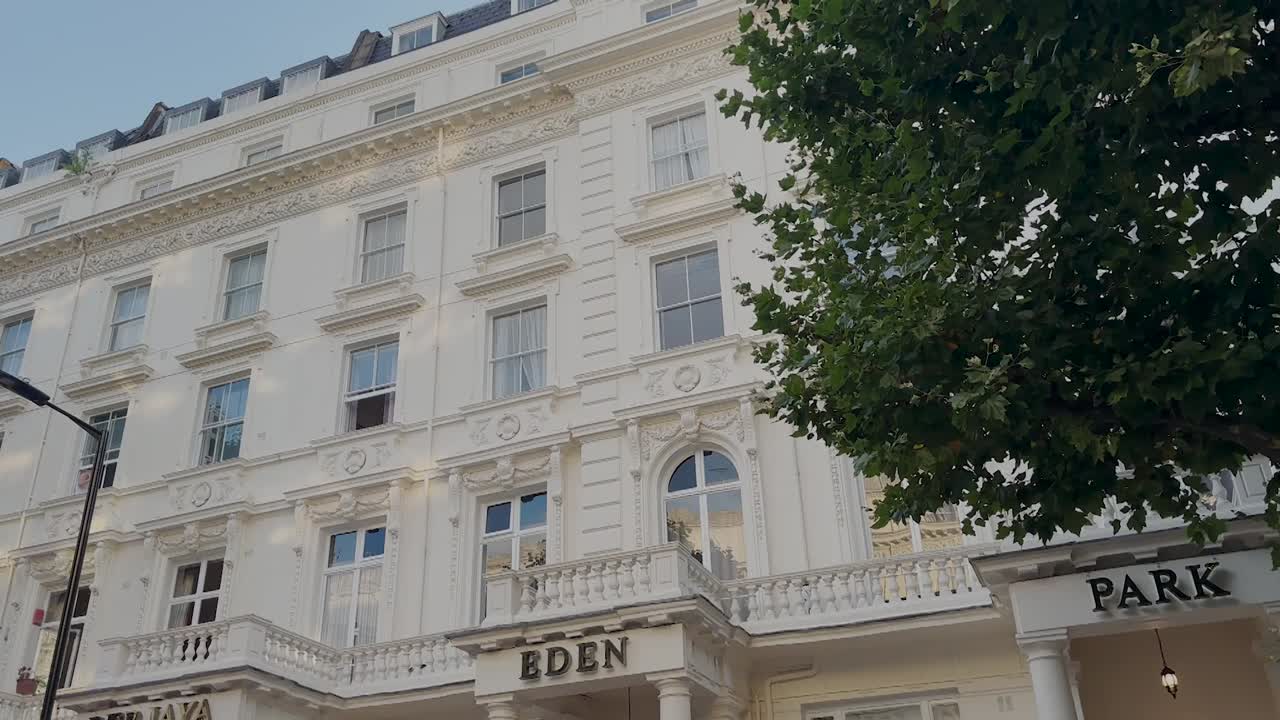 Hotels with Free Wi-Fi in Central London: The Best Spots to Stay Connected