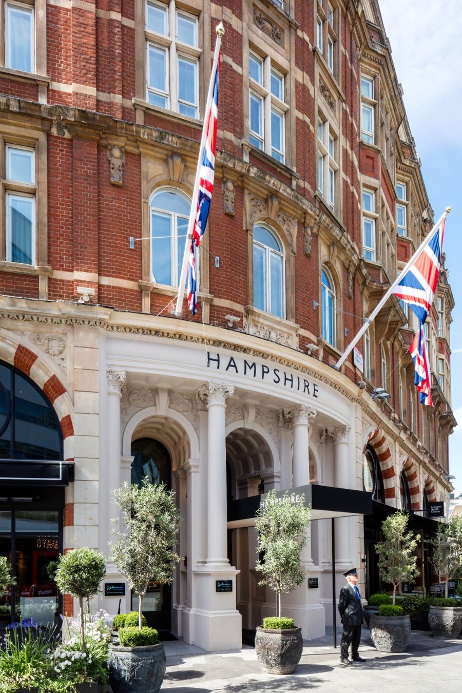 Radisson Blu Hotel, London Leicester Square: The Ultimate Destination for Luxury and Comfort in London