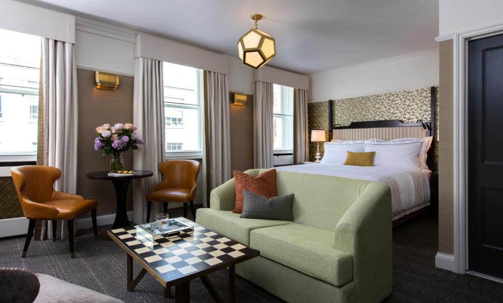The Academy &#8211; Small Luxury Hotels of the World: An Unforgettable Stay in the Heart of London