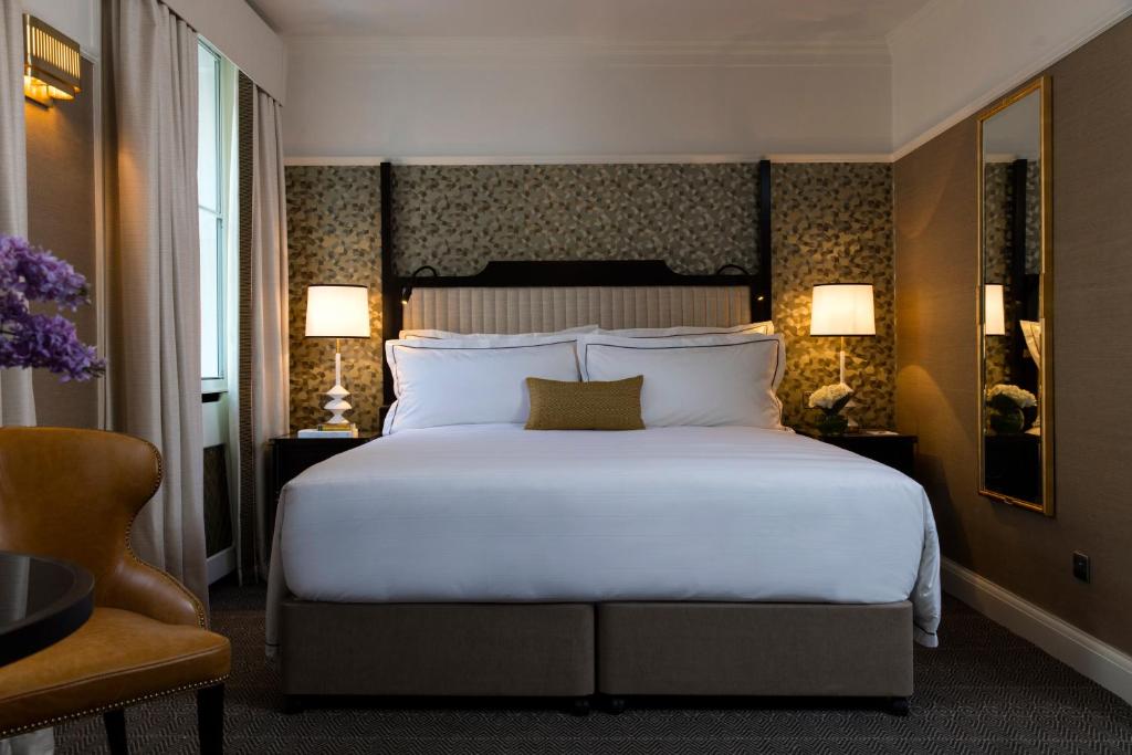 The Academy &#8211; Small Luxury Hotels of the World: An Unforgettable Stay in the Heart of London