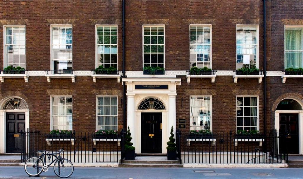 The Academy &#8211; Small Luxury Hotels of the World: An Unforgettable Stay in the Heart of London