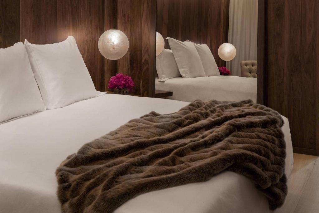 The London EDITION: Where Luxury Meets Modern Elegance in the Heart of London