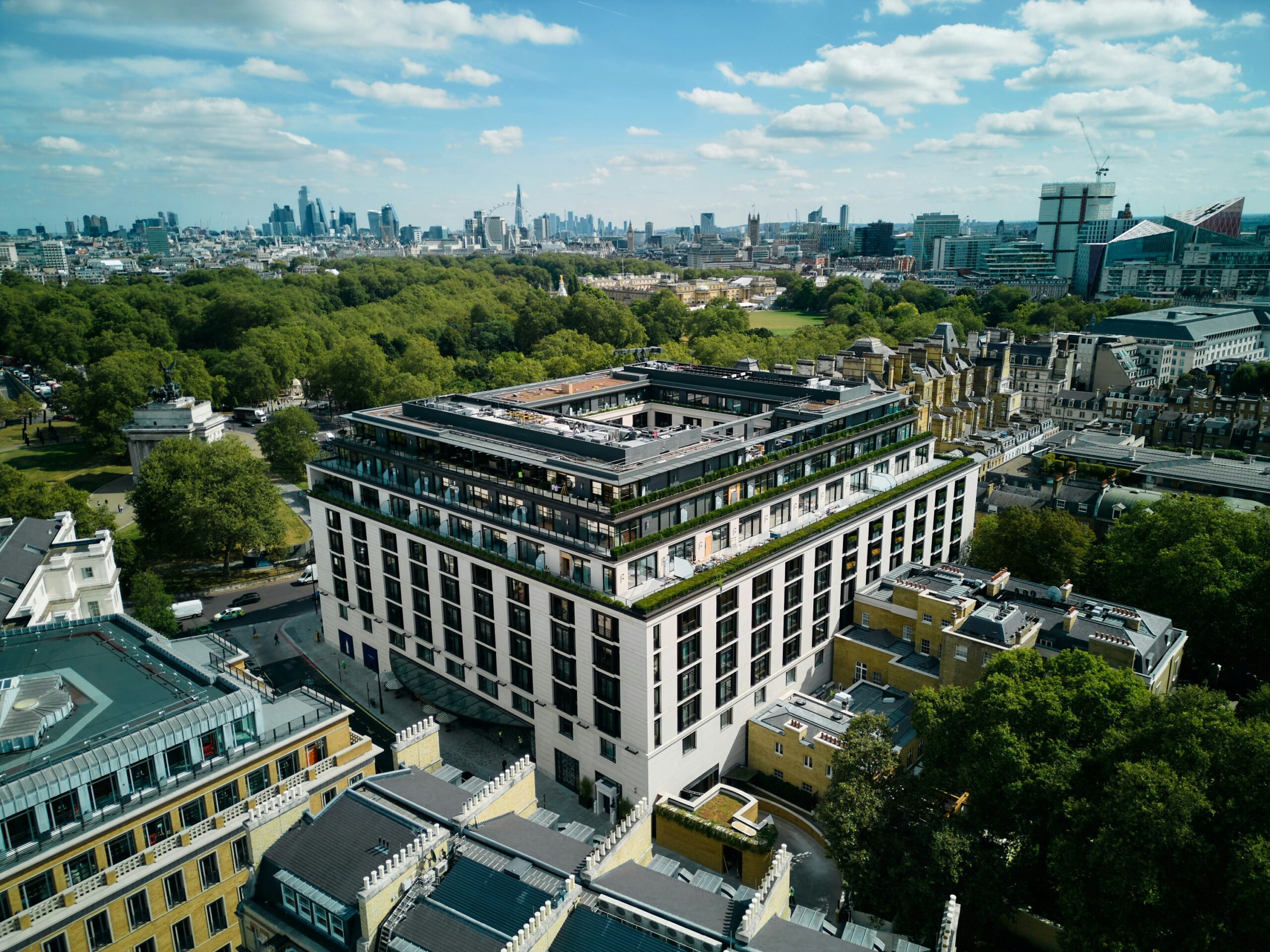 The Peninsula London: Luxury Redefined in the Heart of the Capital