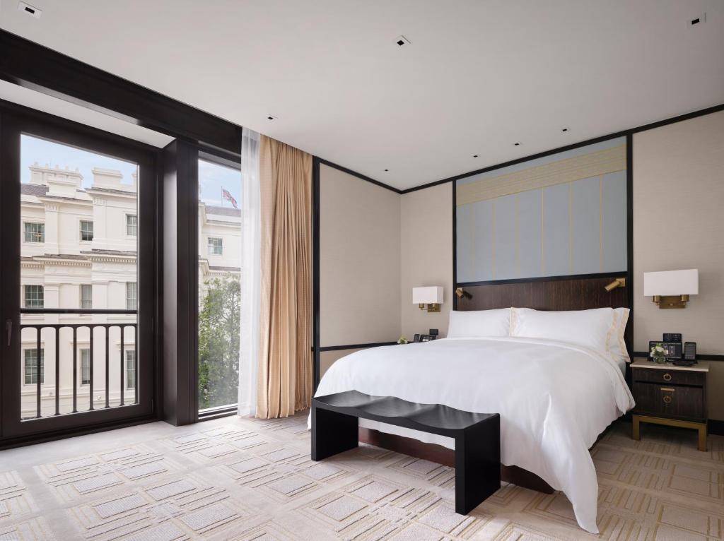 The Peninsula London: Luxury Redefined in the Heart of the Capital