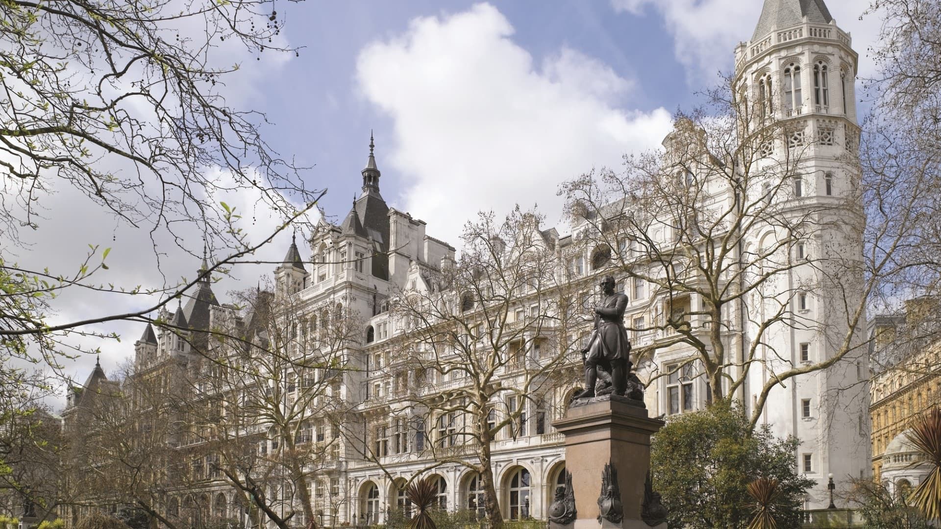 The Royal Horseguards, London: The Luxury Experience You Deserve in the Heart of the Capital