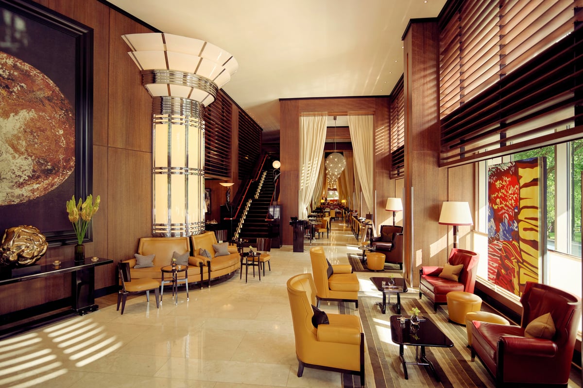 Top 10 Best Hotels Near Covent Garden Market: Your Ultimate Guide to Stylish Stays in London