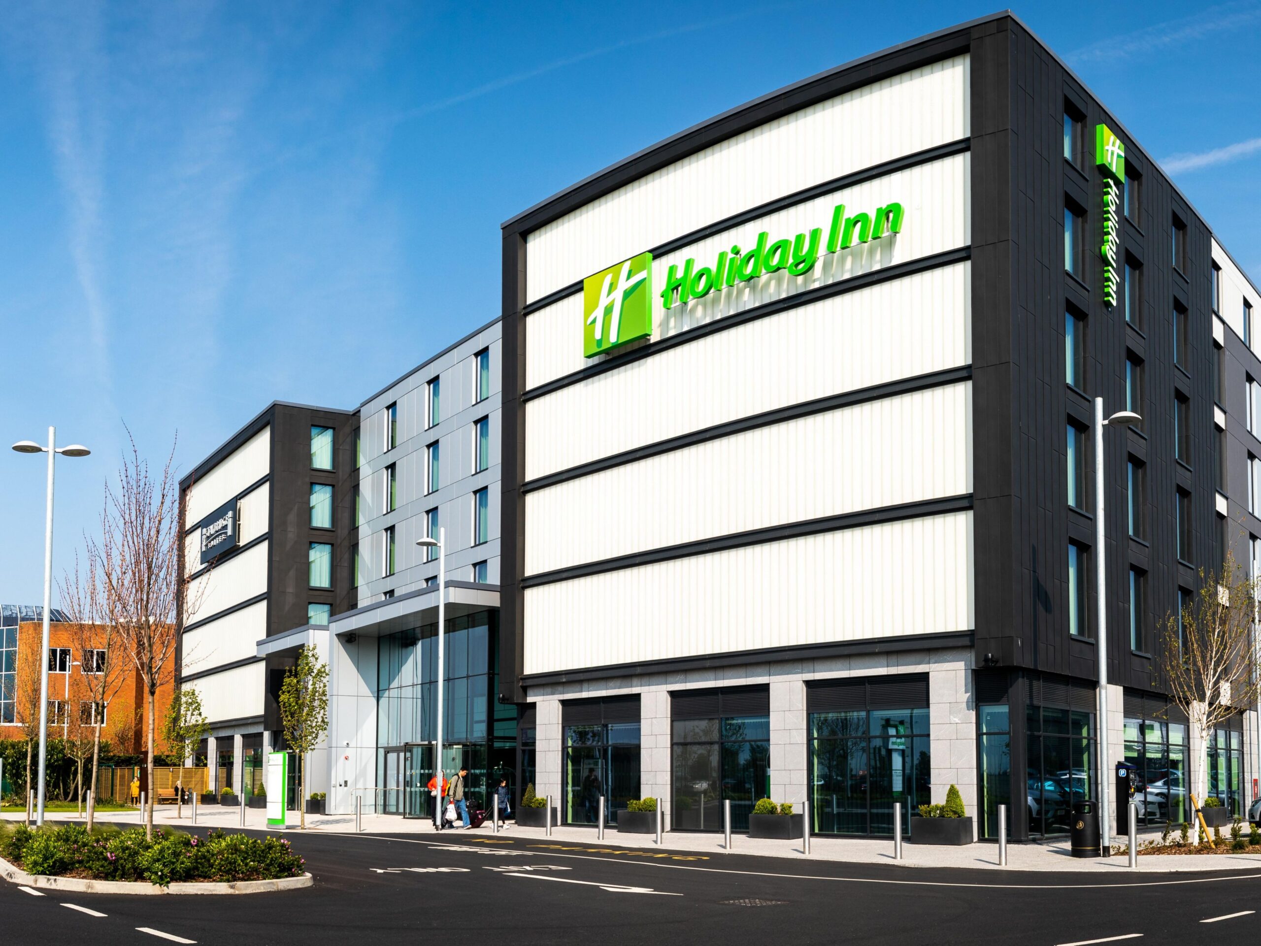 Top 10 Eco-friendly Hotels in London: Stay Green and Sustainable in the Heart of the City