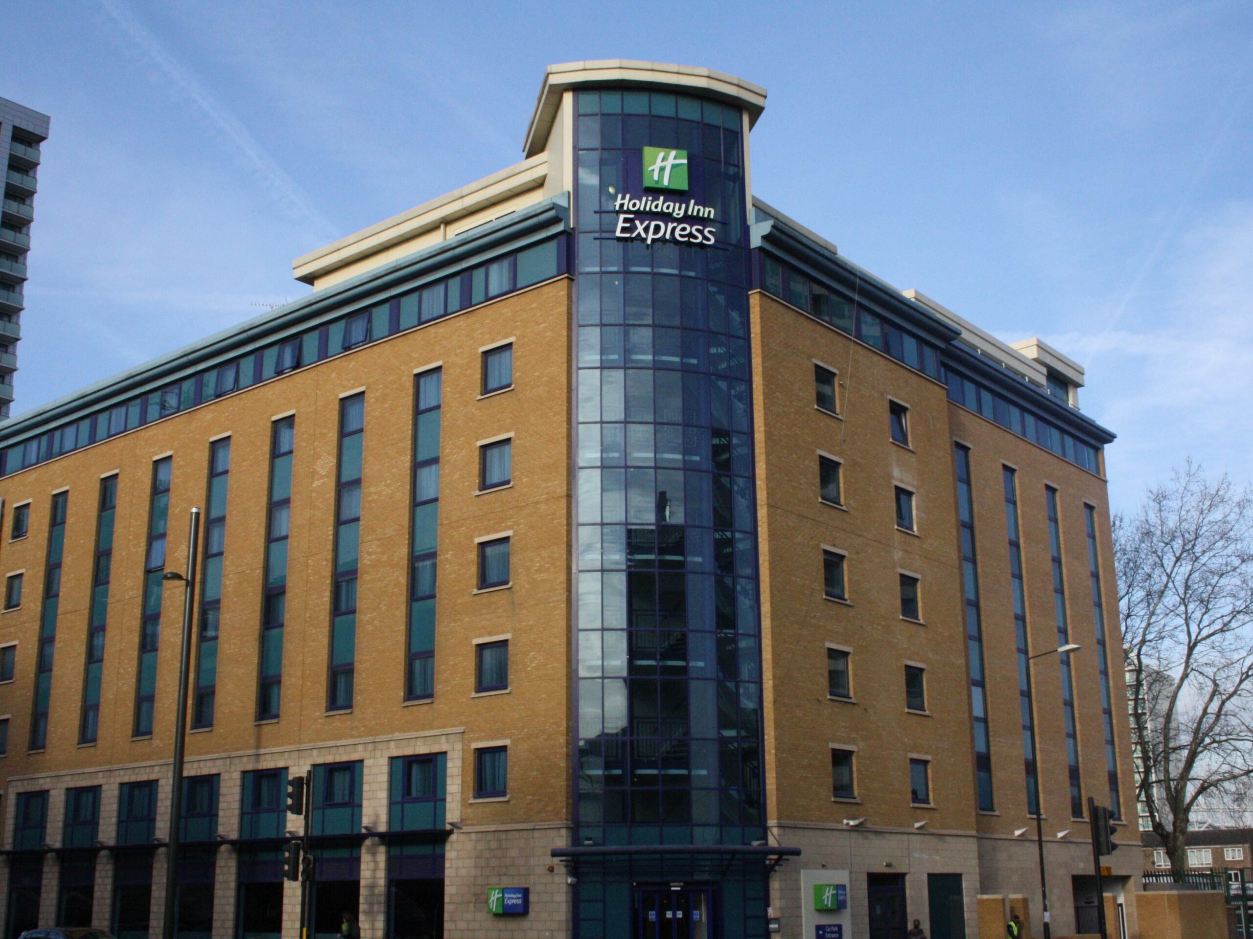 Top 10 Eco-friendly Hotels in London: Stay Green and Sustainable in the Heart of the City