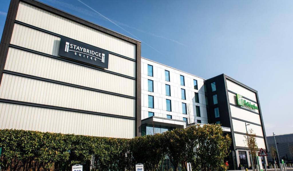 Top 12 Hotels near the London Aquarium: The Ultimate List for Your Stay in London