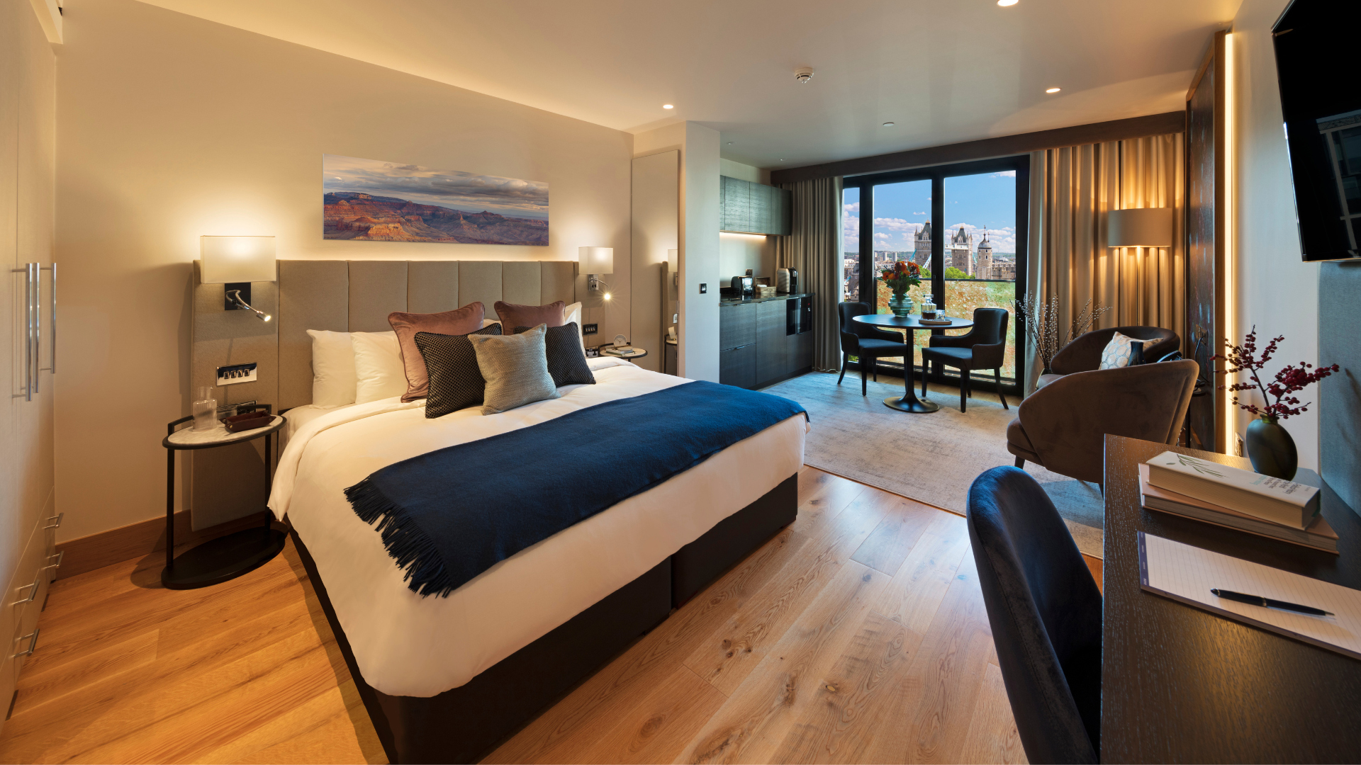 Tower Suites by Blue Orchid: Discover the Ultimate Luxury Stay in London